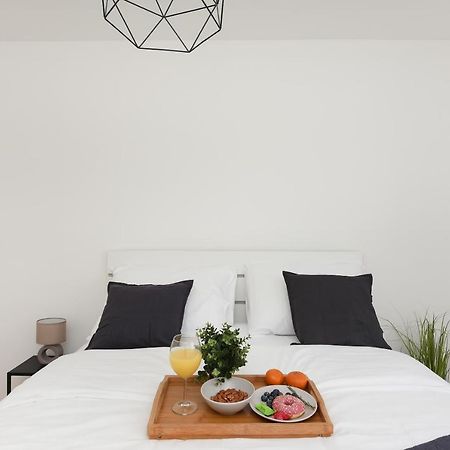 L&R Luxury Apartment- Free Parking 扎达尔 外观 照片
